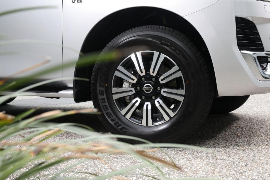 Колеса Nissan Patrol Ti-L (Y62) 2019 года  (AU) (фото 13 из 40)